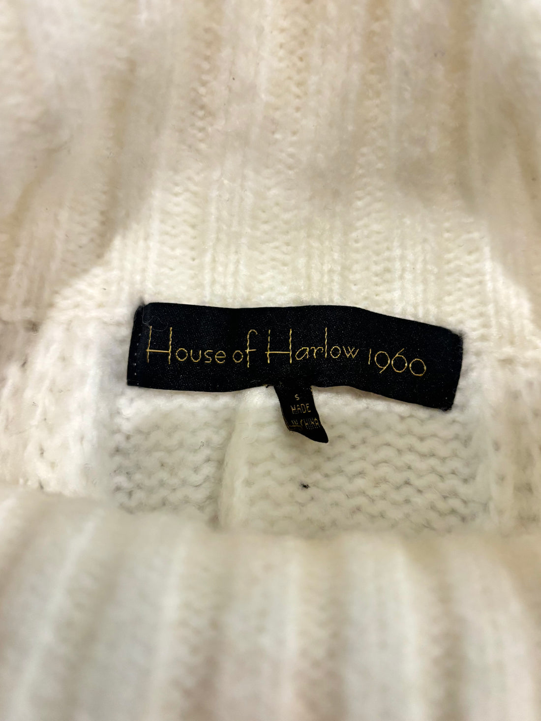 House of Harlow Cable Knit Sweater Vest - S