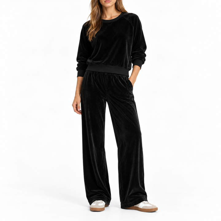 Perfectwhitetee Black Velour Set - M