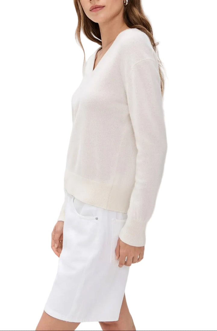 White+Warren Cashmere V Neck - M