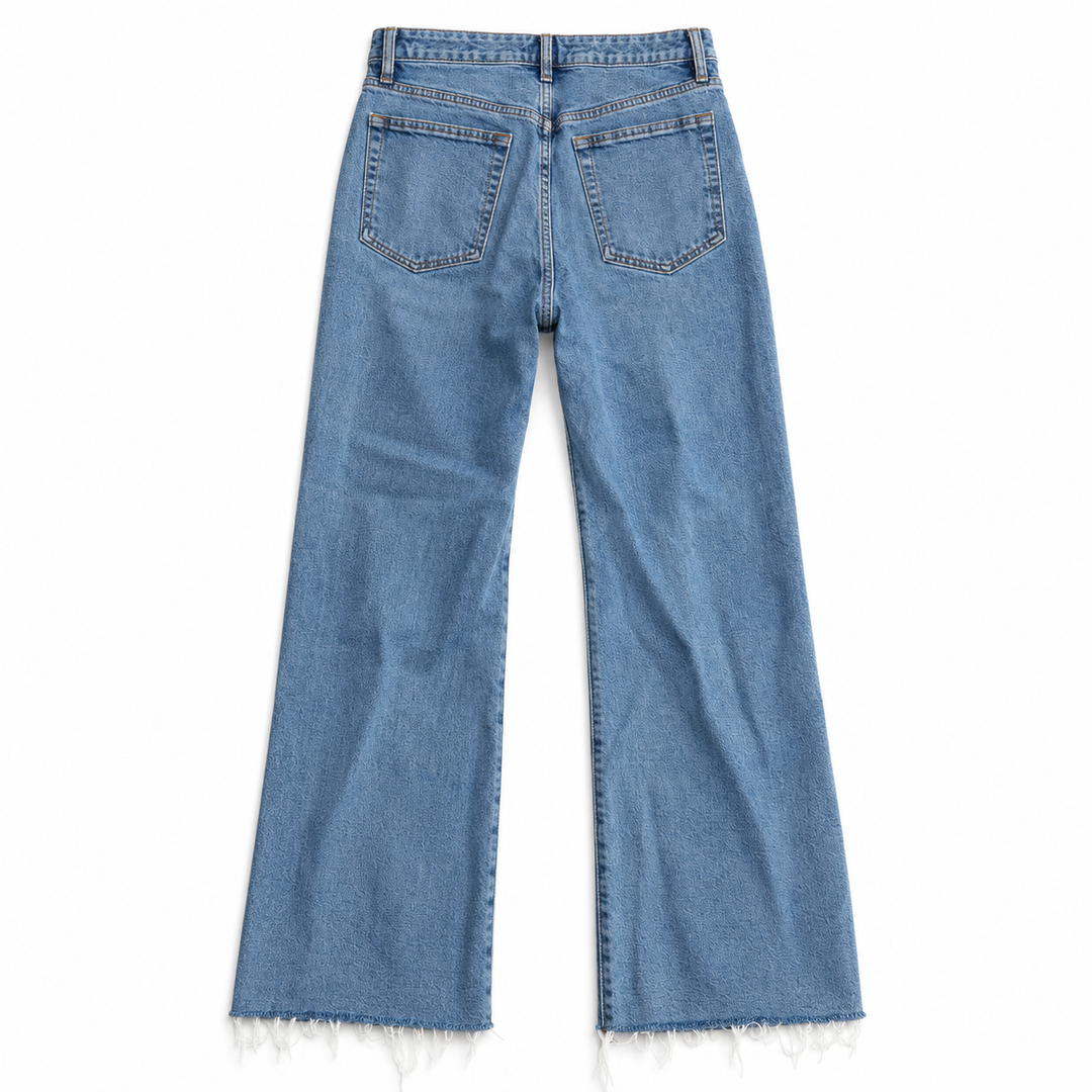 FRAME Light-Wash Raw-Hem Jeans - 30
