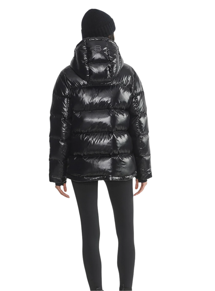 Aritzia The Super Puff Hi-Gloss- S