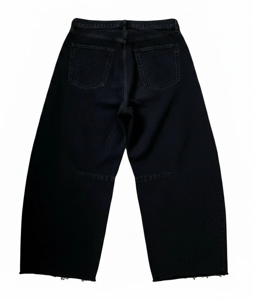 Citizens Of Humanity Horseshoe Barrel Leg Jeans in Black- 27